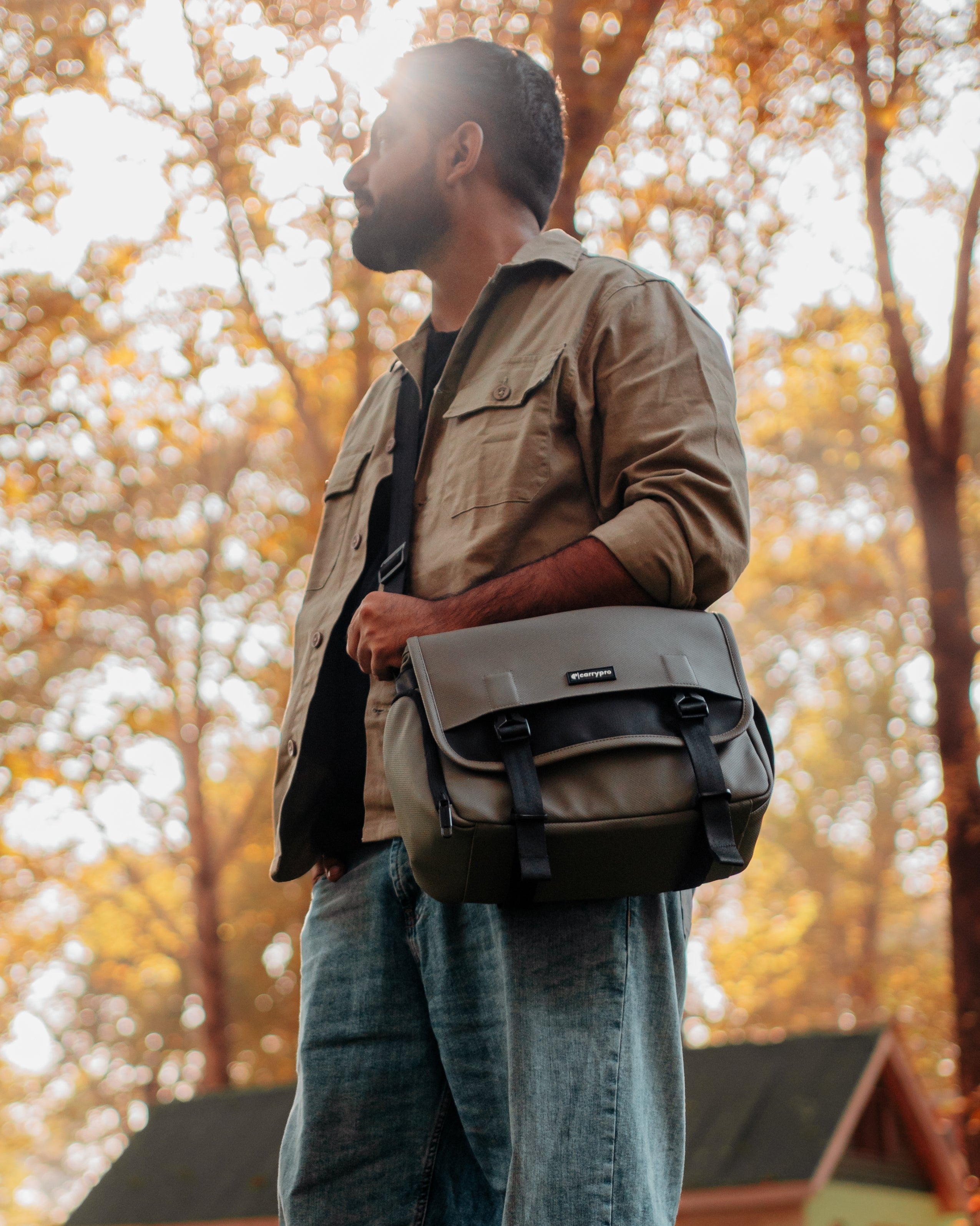 Best Sling Bag for Men: How to Wear One, What to Carry, and Which Style to Pick