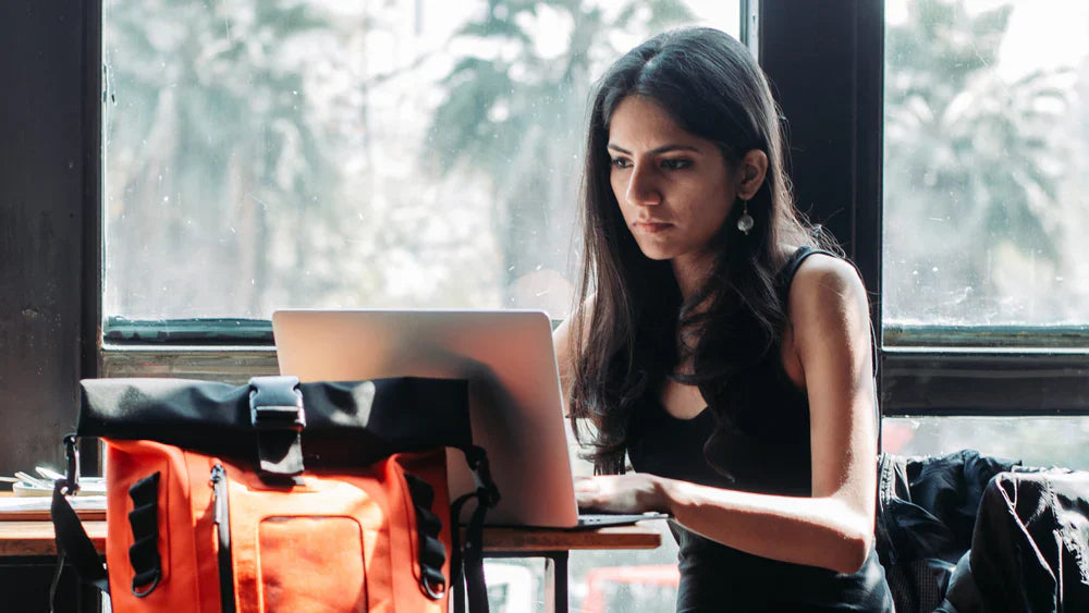 Best Roll top bags- roll top laptop backpack