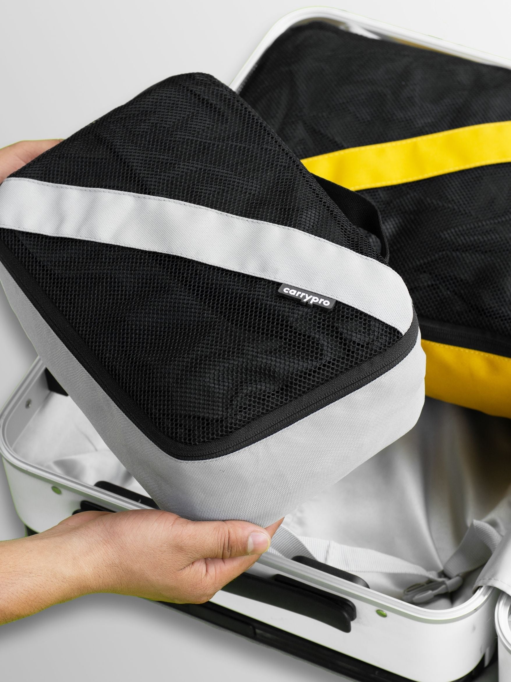 Carrypro closeup look of multicolor packing cube in different sizes #color_Black